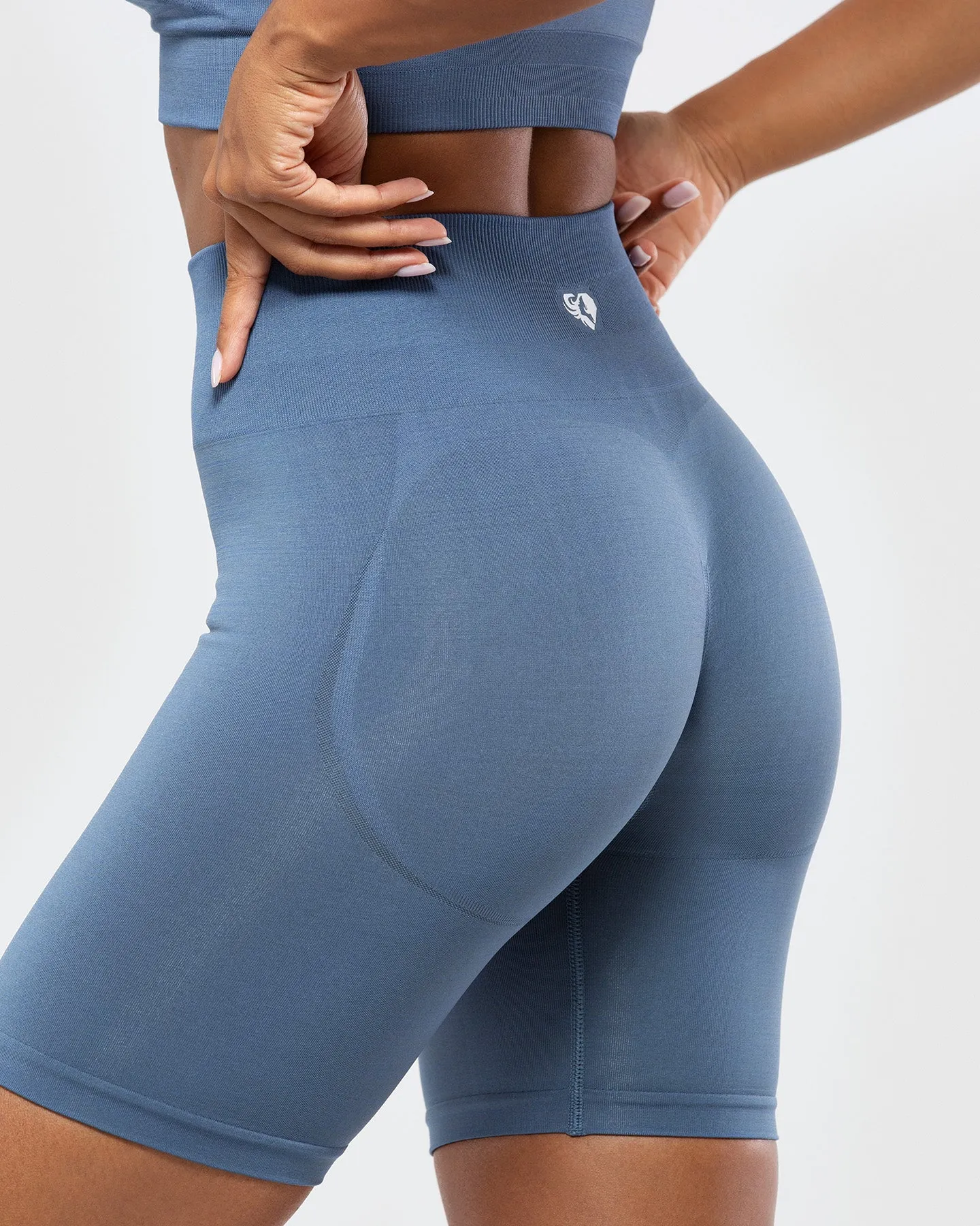 Define Scrunch Seamless Cycling Shorts | Smoke Blue