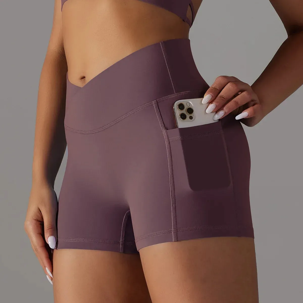 Women's Moisture-Wicking Yoga Shorts with Side Pockets - Three Quarter Length